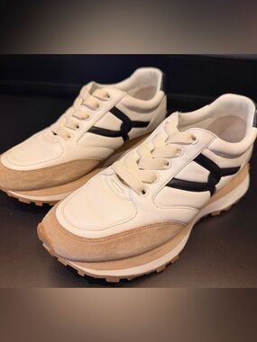 Veronica Beard - Velentina Women's Cream & Black Leather Suede Sneaker